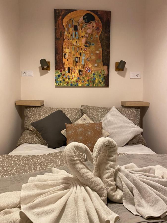 Apartament Mrs. Columbo'S Flat Budapeszt Zewnętrze zdjęcie