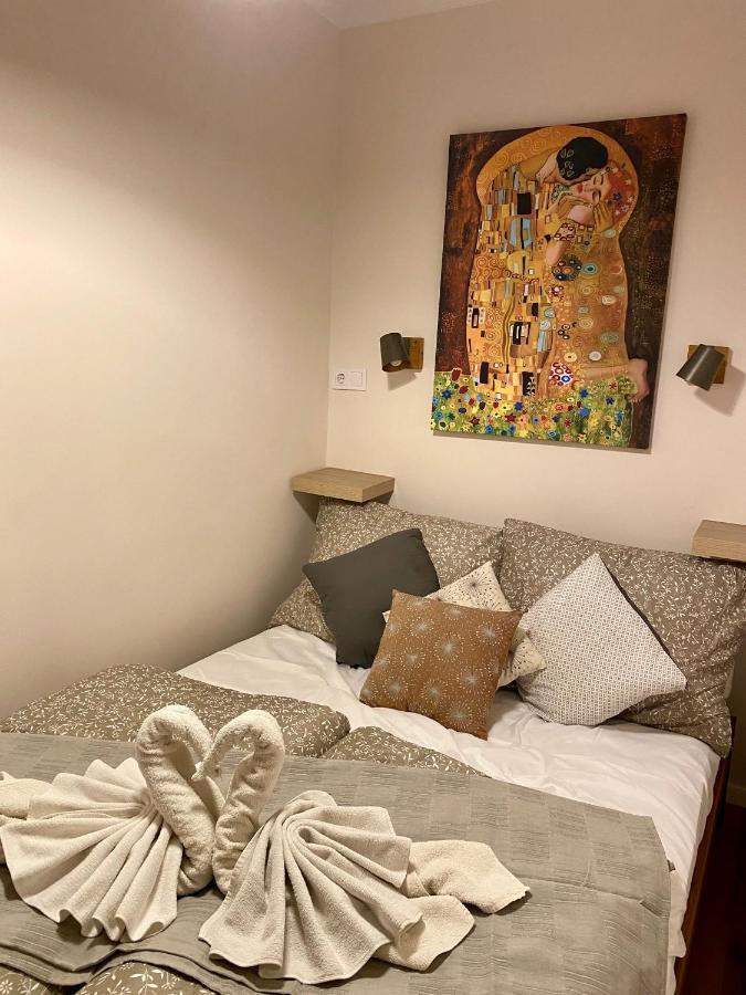 Apartament Mrs. Columbo'S Flat Budapeszt Zewnętrze zdjęcie
