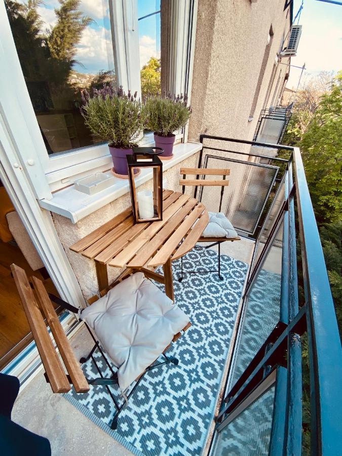 Apartament Mrs. Columbo'S Flat Budapeszt Zewnętrze zdjęcie